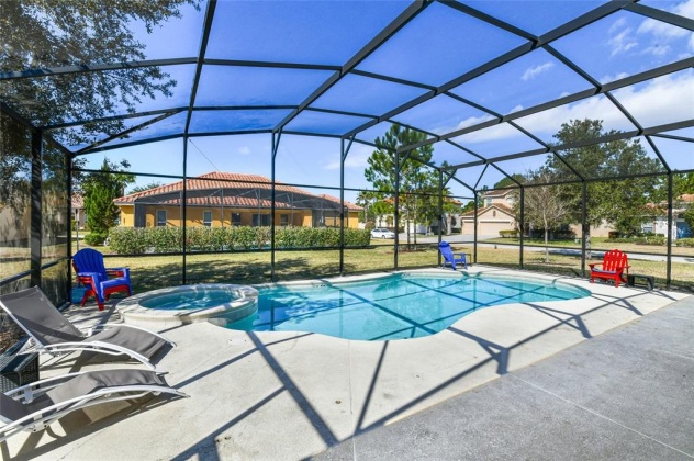 4053 OAKTREE DRIVE, DAVENPORT, Florida 33837, 14 Bedrooms Bedrooms, ,11 BathroomsBathrooms,Residential,For Sale,OAKTREE,S5062392