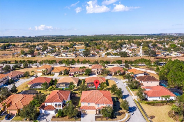 4053 OAKTREE DRIVE, DAVENPORT, Florida 33837, 14 Bedrooms Bedrooms, ,11 BathroomsBathrooms,Residential,For Sale,OAKTREE,S5062392
