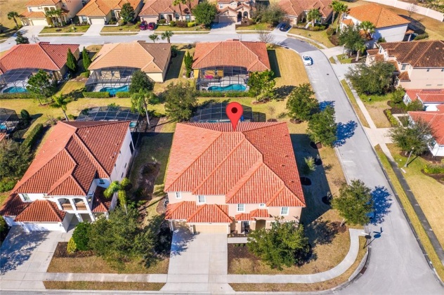 4053 OAKTREE DRIVE, DAVENPORT, Florida 33837, 14 Bedrooms Bedrooms, ,11 BathroomsBathrooms,Residential,For Sale,OAKTREE,S5062392
