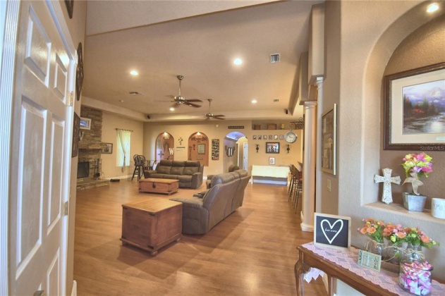 160 IMAGE COURT, AUBURNDALE, Florida 33823, 4 Bedrooms Bedrooms, ,2 BathroomsBathrooms,Residential,For Sale,IMAGE,P4919282