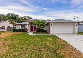7010 SUMMIT CIRCLE, WINTER HAVEN, Florida 33884, 3 Bedrooms Bedrooms, ,2 BathroomsBathrooms,Residential,For Sale,SUMMIT,O6002758