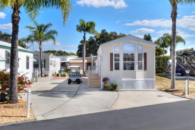 450 PAR PINES BOULEVARD, DAVENPORT, Florida 33837, 1 Bedroom Bedrooms, ,1 BathroomBathrooms,Residential,For Sale,PAR PINES,L4927765