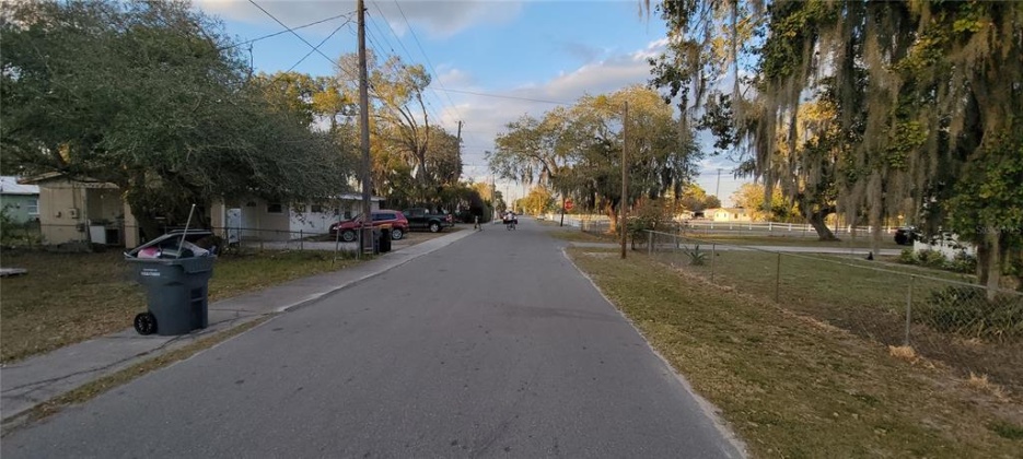 3009 PARK STREET, EATON PARK, Florida 33840, 3 Bedrooms Bedrooms, ,1 BathroomBathrooms,Residential,For Sale,PARK,A4524946