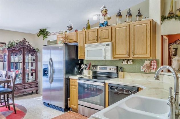 3504 HINSON AVENUE, HAINES CITY, Florida 33844, 4 Bedrooms Bedrooms, ,3 BathroomsBathrooms,Residential,For Sale,HINSON,P4919355