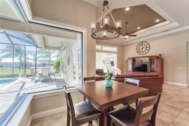 1918 HERITAGE LAKES BOULEVARD, LAKELAND, Florida 33803, 4 Bedrooms Bedrooms, ,3 BathroomsBathrooms,Residential,For Sale,HERITAGE LAKES,L4927677