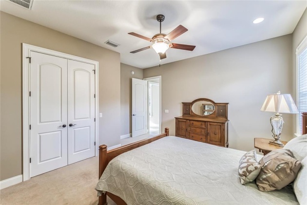 1918 HERITAGE LAKES BOULEVARD, LAKELAND, Florida 33803, 4 Bedrooms Bedrooms, ,3 BathroomsBathrooms,Residential,For Sale,HERITAGE LAKES,L4927677