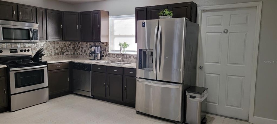 626 GULL DRIVE, POINCIANA, Florida 34759, 5 Bedrooms Bedrooms, ,3 BathroomsBathrooms,Residential,For Sale,GULL,S5062789