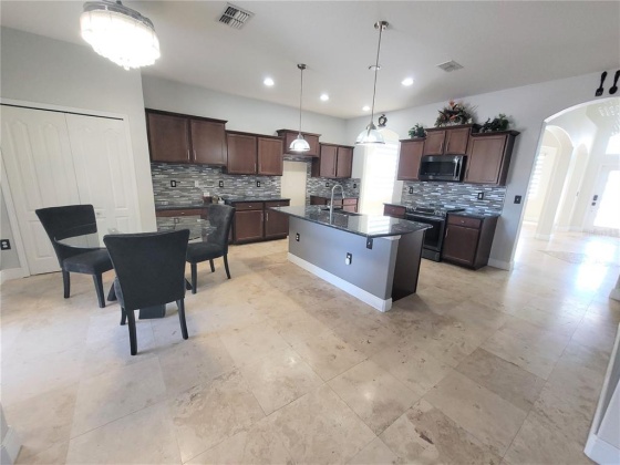 2228 GRANTHAM AVENUE, DAVENPORT, Florida 33837, 5 Bedrooms Bedrooms, ,3 BathroomsBathrooms,Rental Properties,For Sale,GRANTHAM,O6003494