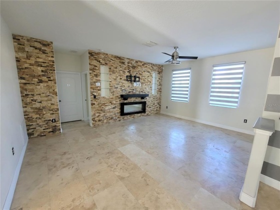 2228 GRANTHAM AVENUE, DAVENPORT, Florida 33837, 5 Bedrooms Bedrooms, ,3 BathroomsBathrooms,Rental Properties,For Sale,GRANTHAM,O6003494