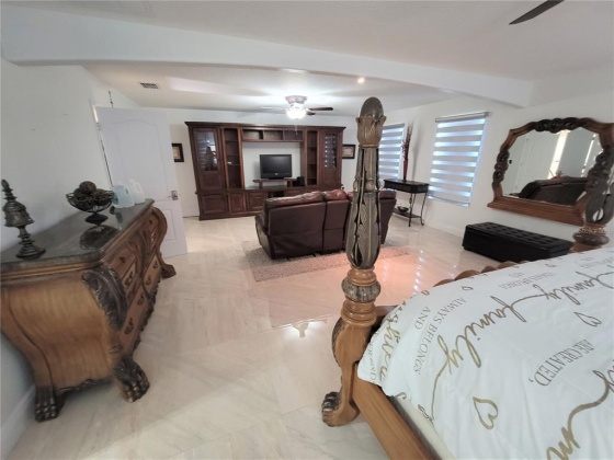 2228 GRANTHAM AVENUE, DAVENPORT, Florida 33837, 5 Bedrooms Bedrooms, ,3 BathroomsBathrooms,Rental Properties,For Sale,GRANTHAM,O6003494
