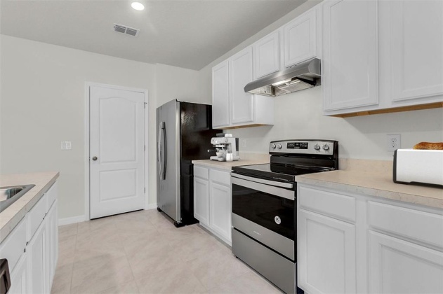 265 SOFIA LANE, LAKE ALFRED, Florida 33850, 3 Bedrooms Bedrooms, ,2 BathroomsBathrooms,Residential,For Sale,SOFIA,O6004403