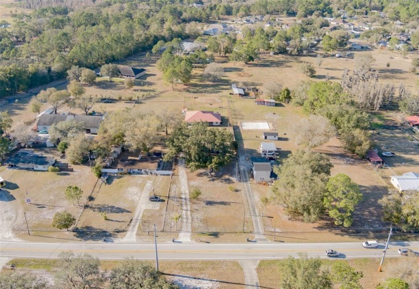 1836 OLD POLK CITY ROAD, LAKELAND, Florida 33809, 3 Bedrooms Bedrooms, ,2 BathroomsBathrooms,Residential,For Sale,OLD POLK CITY,A4525588