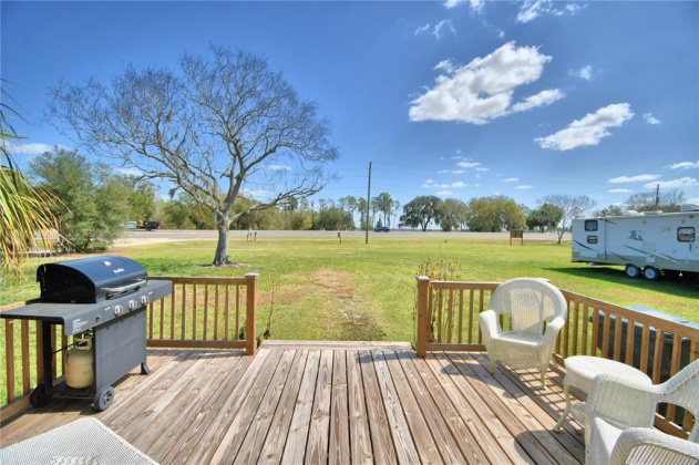 1915 US HIGHWAY 17, FORT MEADE, Florida 33841, 5 Bedrooms Bedrooms, ,3 BathroomsBathrooms,Residential,For Sale,US HIGHWAY 17,P4919532