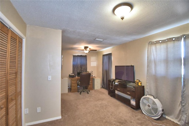 1915 US HIGHWAY 17, FORT MEADE, Florida 33841, 5 Bedrooms Bedrooms, ,3 BathroomsBathrooms,Residential,For Sale,US HIGHWAY 17,P4919532
