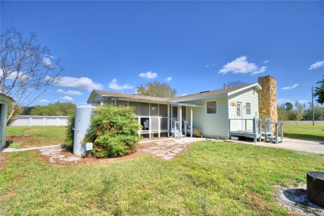 1915 US HIGHWAY 17, FORT MEADE, Florida 33841, 5 Bedrooms Bedrooms, ,3 BathroomsBathrooms,Residential,For Sale,US HIGHWAY 17,P4919532