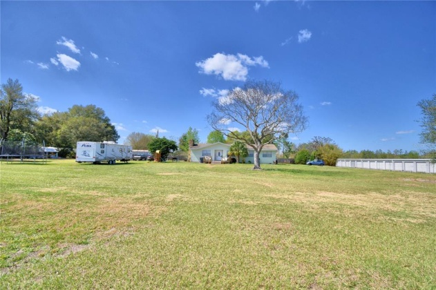 1915 US HIGHWAY 17, FORT MEADE, Florida 33841, 5 Bedrooms Bedrooms, ,3 BathroomsBathrooms,Residential,For Sale,US HIGHWAY 17,P4919532