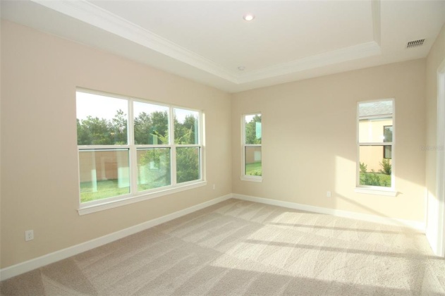 964 LADERA RANCH ROAD, POINCIANA, Florida 34759, 4 Bedrooms Bedrooms, ,3 BathroomsBathrooms,Residential,For Sale,LADERA RANCH,S5063326