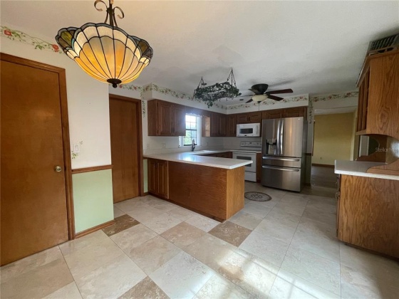 3002 HELMS DRIVE, AUBURNDALE, Florida 33823, 3 Bedrooms Bedrooms, ,2 BathroomsBathrooms,Residential,For Sale,HELMS,P4919374