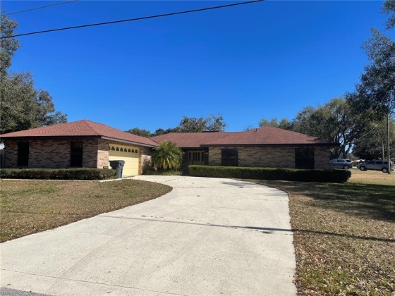 3002 HELMS DRIVE, AUBURNDALE, Florida 33823, 3 Bedrooms Bedrooms, ,2 BathroomsBathrooms,Residential,For Sale,HELMS,P4919374
