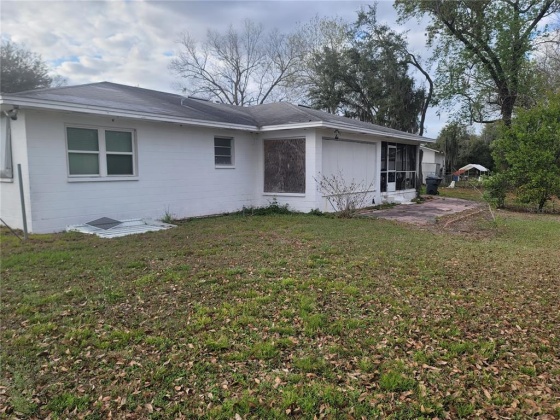 518 LAKE WALES ROAD, LAKE WALES, Florida 33859, 3 Bedrooms Bedrooms, ,2 BathroomsBathrooms,Residential,For Sale,LAKE WALES,T3357392