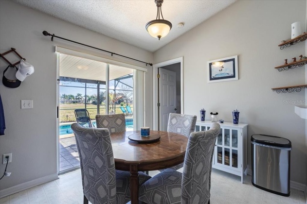 526 SUNRIDGE WOODS BOULEVARD, DAVENPORT, Florida 33837, 3 Bedrooms Bedrooms, ,2 BathroomsBathrooms,Residential,For Sale,SUNRIDGE WOODS,O6006103