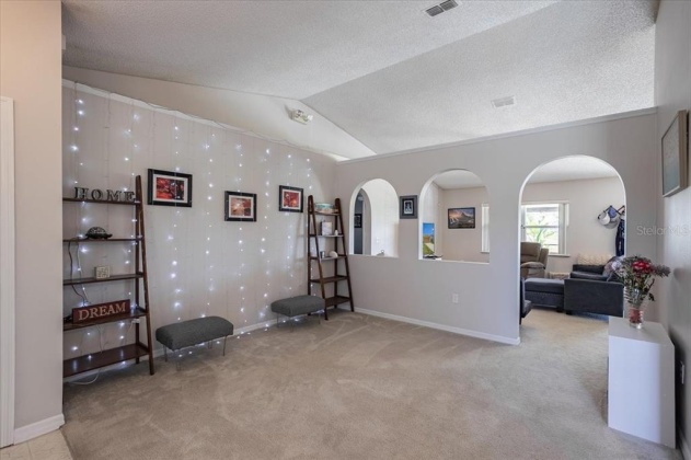 526 SUNRIDGE WOODS BOULEVARD, DAVENPORT, Florida 33837, 3 Bedrooms Bedrooms, ,2 BathroomsBathrooms,Residential,For Sale,SUNRIDGE WOODS,O6006103