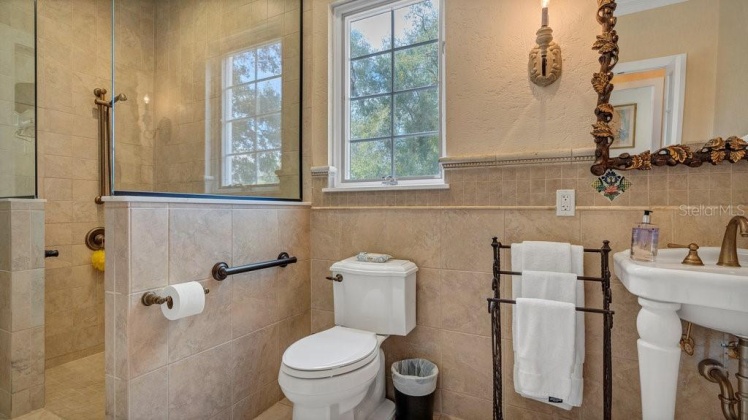 2300 SCENIC HIGHWAY, LAKE WALES, Florida 33898, 6 Bedrooms Bedrooms, ,7 BathroomsBathrooms,Residential,For Sale,SCENIC,P4919590