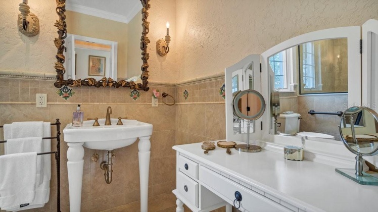 2300 SCENIC HIGHWAY, LAKE WALES, Florida 33898, 6 Bedrooms Bedrooms, ,7 BathroomsBathrooms,Residential,For Sale,SCENIC,P4919590
