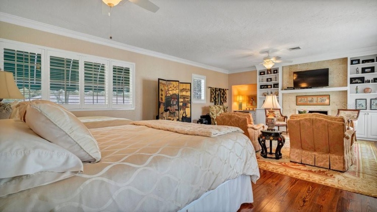 2300 SCENIC HIGHWAY, LAKE WALES, Florida 33898, 6 Bedrooms Bedrooms, ,7 BathroomsBathrooms,Residential,For Sale,SCENIC,P4919590