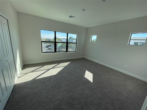 427 VILLA DOMANI WAY, DAVENPORT, Florida 33896, 4 Bedrooms Bedrooms, ,3 BathroomsBathrooms,Rental Properties,For Sale,VILLA DOMANI,O6006450