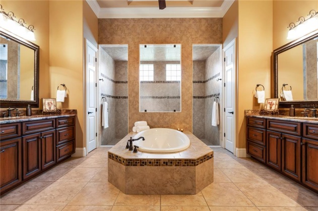 210 CANTERWOOD LANE, MULBERRY, Florida 33860, 4 Bedrooms Bedrooms, ,4 BathroomsBathrooms,Residential,For Sale,CANTERWOOD,L4927174
