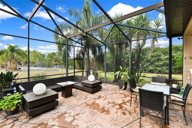 POLK CITY, Florida 33868, 4 Bedrooms Bedrooms, ,3 BathroomsBathrooms,Residential,For Sale,S5062947