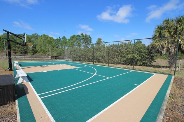 POLK CITY, Florida 33868, 4 Bedrooms Bedrooms, ,3 BathroomsBathrooms,Residential,For Sale,S5062947