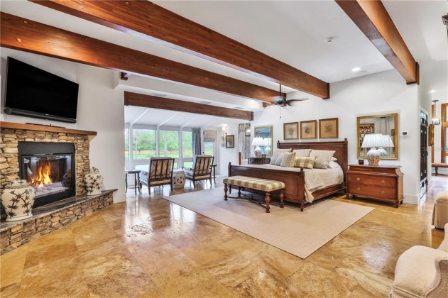 4015 COUNTRY CLUB ROAD, WINTER HAVEN, Florida 33881, 4 Bedrooms Bedrooms, ,4 BathroomsBathrooms,Residential,For Sale,COUNTRY CLUB,L4928297