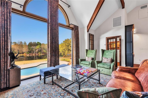 4015 COUNTRY CLUB ROAD, WINTER HAVEN, Florida 33881, 4 Bedrooms Bedrooms, ,4 BathroomsBathrooms,Residential,For Sale,COUNTRY CLUB,L4928297