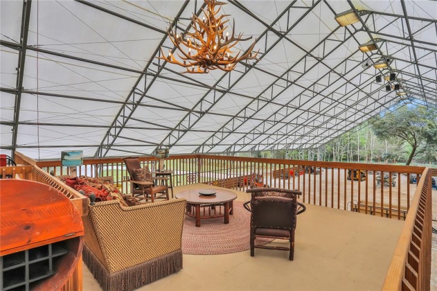 4015 COUNTRY CLUB ROAD, WINTER HAVEN, Florida 33881, 4 Bedrooms Bedrooms, ,4 BathroomsBathrooms,Residential,For Sale,COUNTRY CLUB,L4928297