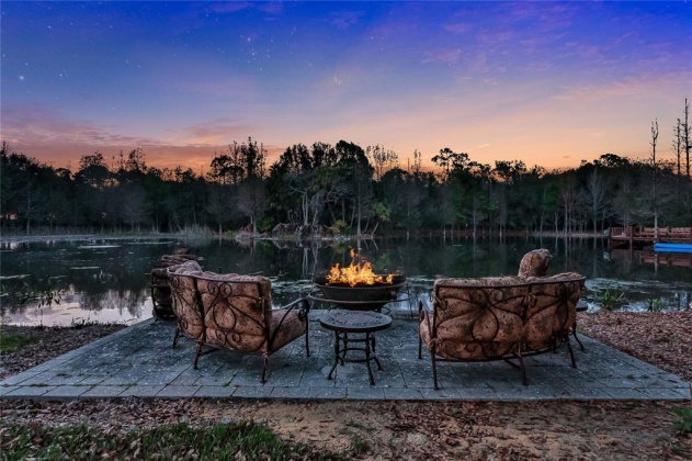 4015 COUNTRY CLUB ROAD, WINTER HAVEN, Florida 33881, 4 Bedrooms Bedrooms, ,4 BathroomsBathrooms,Residential,For Sale,COUNTRY CLUB,L4928297