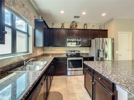 1235 BONITA CANYON DRIVE, POINCIANA, Florida 34759, 2 Bedrooms Bedrooms, ,2 BathroomsBathrooms,Residential,For Sale,BONITA CANYON,S5063384