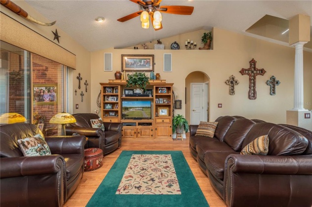 843 TIGER LAKE ROAD, LAKE WALES, Florida 33898, 3 Bedrooms Bedrooms, ,2 BathroomsBathrooms,Residential,For Sale,TIGER LAKE,P4919652