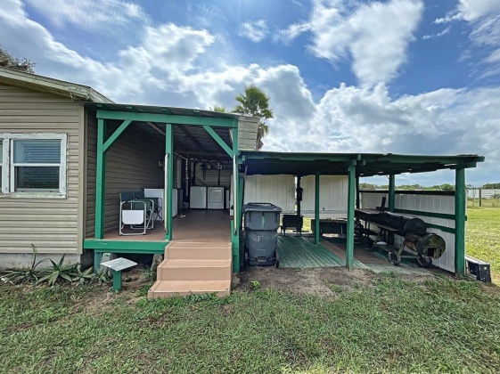 7275 LAKE HENDRY ROAD, FORT MEADE, Florida 33841, 3 Bedrooms Bedrooms, ,2 BathroomsBathrooms,Residential,For Sale,LAKE HENDRY,P4917970