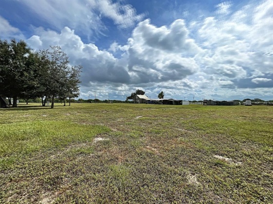 7275 LAKE HENDRY ROAD, FORT MEADE, Florida 33841, 3 Bedrooms Bedrooms, ,2 BathroomsBathrooms,Residential,For Sale,LAKE HENDRY,P4917970