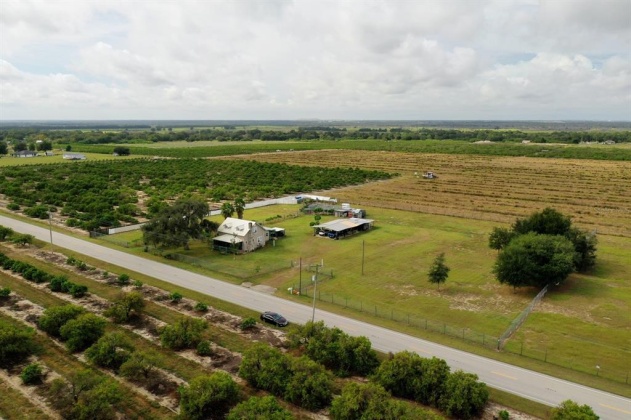 7275 LAKE HENDRY ROAD, FORT MEADE, Florida 33841, 3 Bedrooms Bedrooms, ,2 BathroomsBathrooms,Residential,For Sale,LAKE HENDRY,P4917970