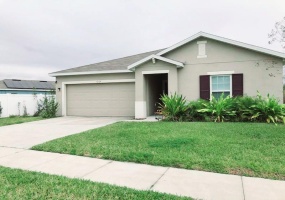 1264 HAINES DRIVE, WINTER HAVEN, Florida 33881, 4 Bedrooms Bedrooms, ,2 BathroomsBathrooms,Residential,For Sale,HAINES,S5062387
