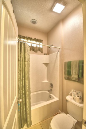 179 BRUNSWICK DRIVE, DAVENPORT, Florida 33837, 4 Bedrooms Bedrooms, ,3 BathroomsBathrooms,Residential,For Sale,BRUNSWICK,P4919634