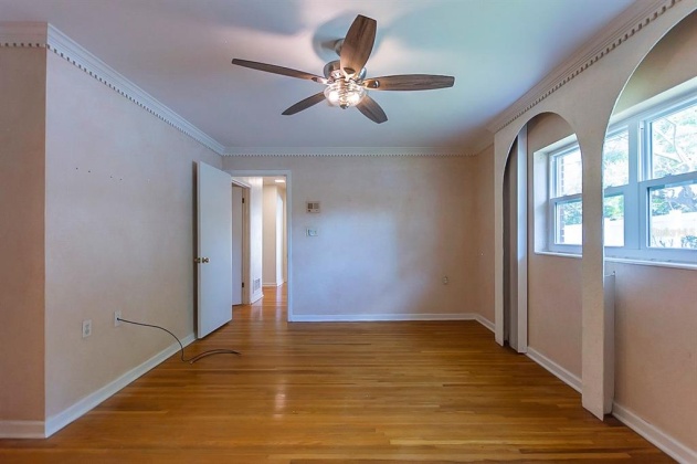 417 LAKE FLORENCE DRIVE, WINTER HAVEN, Florida 33884, 5 Bedrooms Bedrooms, ,4 BathroomsBathrooms,Residential,For Sale,LAKE FLORENCE,O6007694