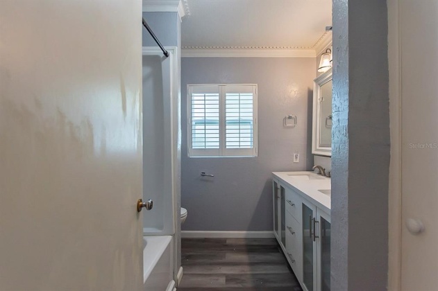 417 LAKE FLORENCE DRIVE, WINTER HAVEN, Florida 33884, 5 Bedrooms Bedrooms, ,4 BathroomsBathrooms,Residential,For Sale,LAKE FLORENCE,O6007694