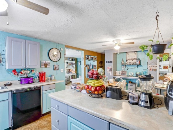 40 SUNSET CIRCLE, LAKE ALFRED, Florida 33850, 3 Bedrooms Bedrooms, ,2 BathroomsBathrooms,Residential,For Sale,SUNSET CIRCLE,O6007734