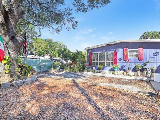 40 SUNSET CIRCLE, LAKE ALFRED, Florida 33850, 3 Bedrooms Bedrooms, ,2 BathroomsBathrooms,Residential,For Sale,SUNSET CIRCLE,O6007734