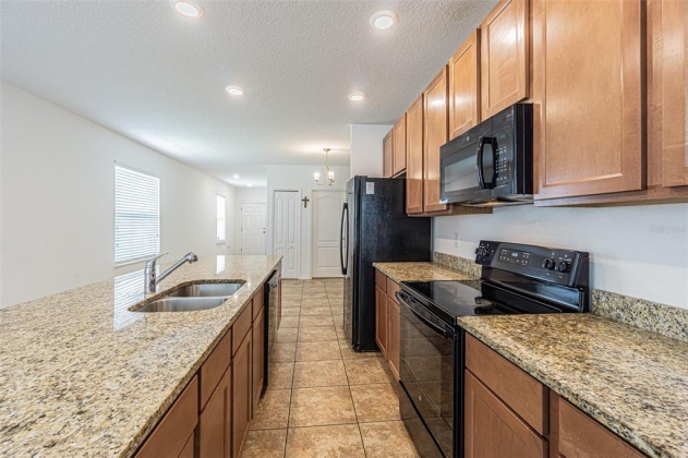 608 STONELEAFE LANE, HAINES CITY, Florida 33844, 3 Bedrooms Bedrooms, ,2 BathroomsBathrooms,Residential,For Sale,STONELEAFE,T3353251