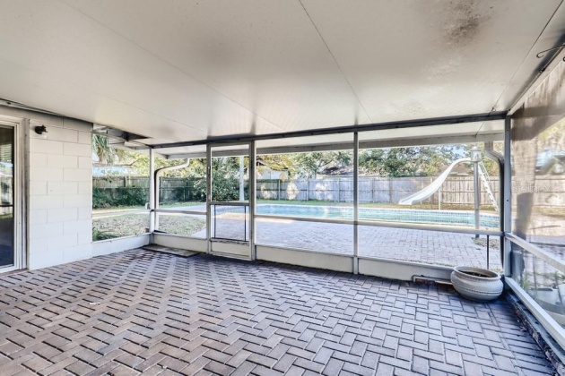 133 WHITMAN ROAD, WINTER HAVEN, Florida 33884, 3 Bedrooms Bedrooms, ,2 BathroomsBathrooms,Residential,For Sale,WHITMAN,W7842236